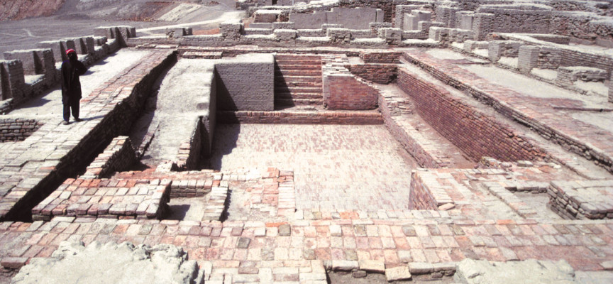 Mohenjo-Daro: An Adventurous Look into Pakistan’s Past