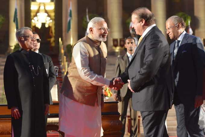 Handshake Between Narendra Modi And Nawaz Sharif1